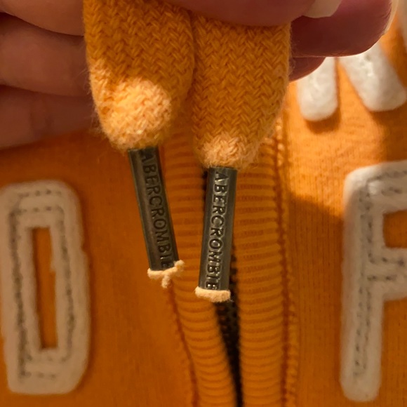 Abercrombie & Fitch Orange Peach Thick Hoodie with sewn on brand name in white S - Picture 6 of 16